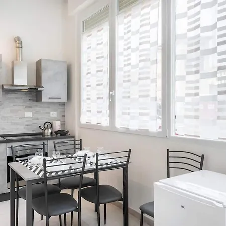 8 Lofts - - 2 Appartement *