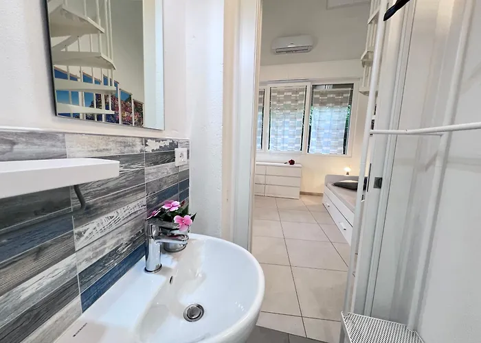 8 Lofts - - 2 לה ספציה