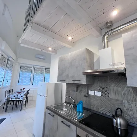 Apartman 8 Lofts - - 2