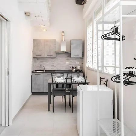 Апартаменты 8 Lofts - - 2