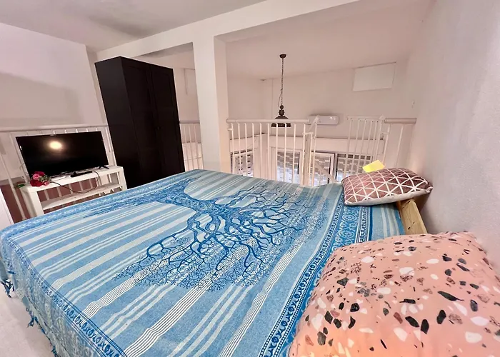 8 Lofts - - 2 Λα Σπέτσια