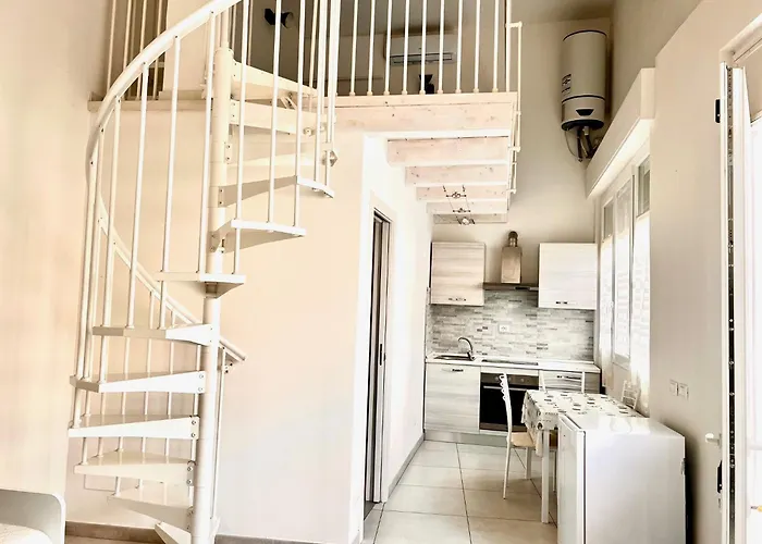 Διαμέρισμα 8 Lofts - - 2 *