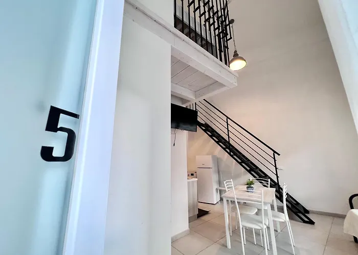 8 Lofts - - 2 Διαμέρισμα Λα Σπέτσια
