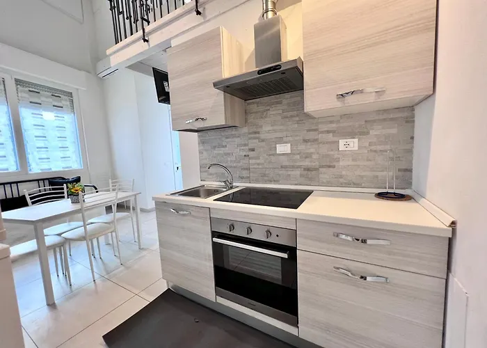 8 Lofts - - 2 Λα Σπέτσια